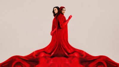 Dead Ringers 1.Sezon 1.Bölüm izle