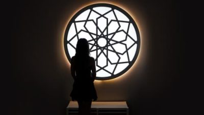Love Is Blind, Habibi 1.Sezon 3.Bölüm izle
