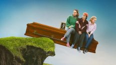 How to Get to Heaven from Belfast 1.Sezon 2.Bölüm izle